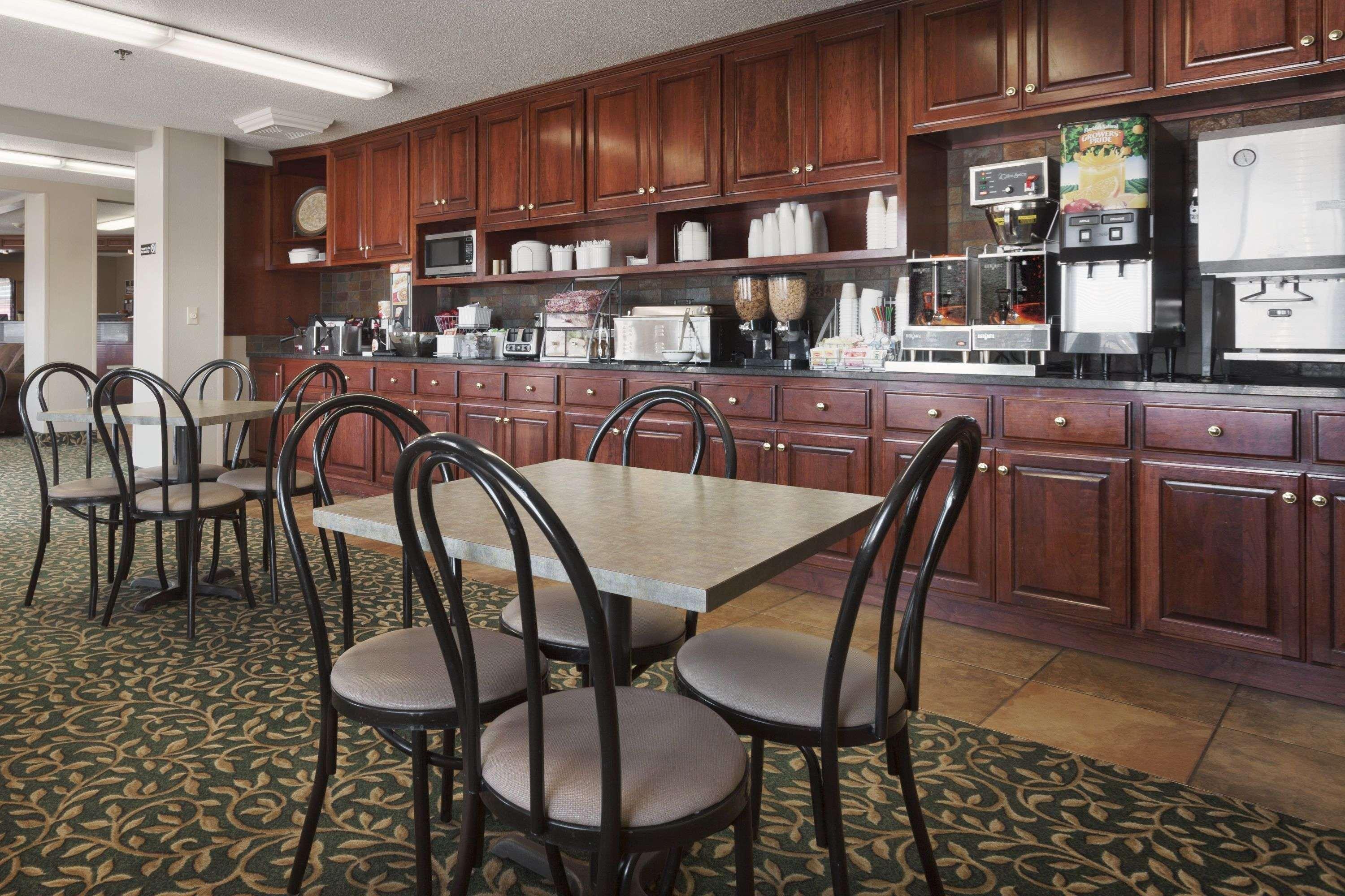 Super 8 By Wyndham Sioux Falls/41St Street Εξωτερικό φωτογραφία